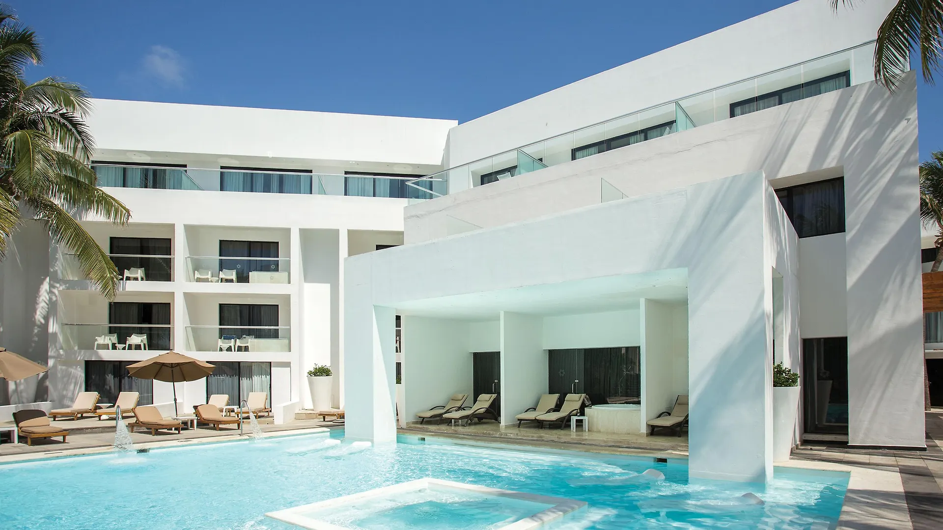 Sunscape Akumal Beach Resort & Spa 4*,  Mexico