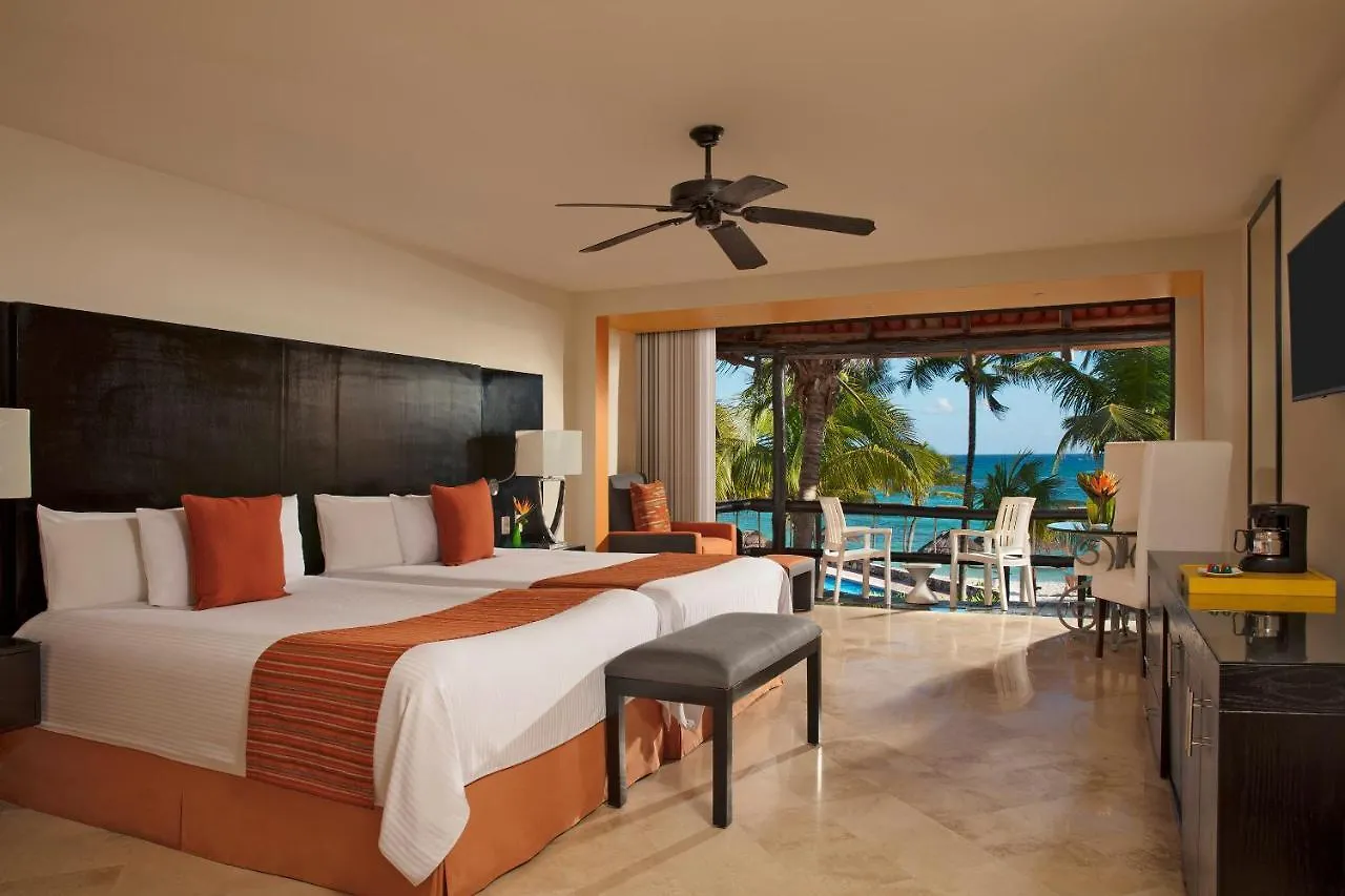 Sunscape Akumal Beach Resort & Spa
